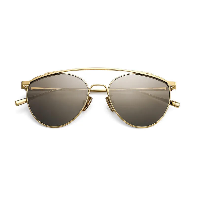 Trendy Aviator-Style Sunglasses - Perfect for Summer Adventures with OPERA!