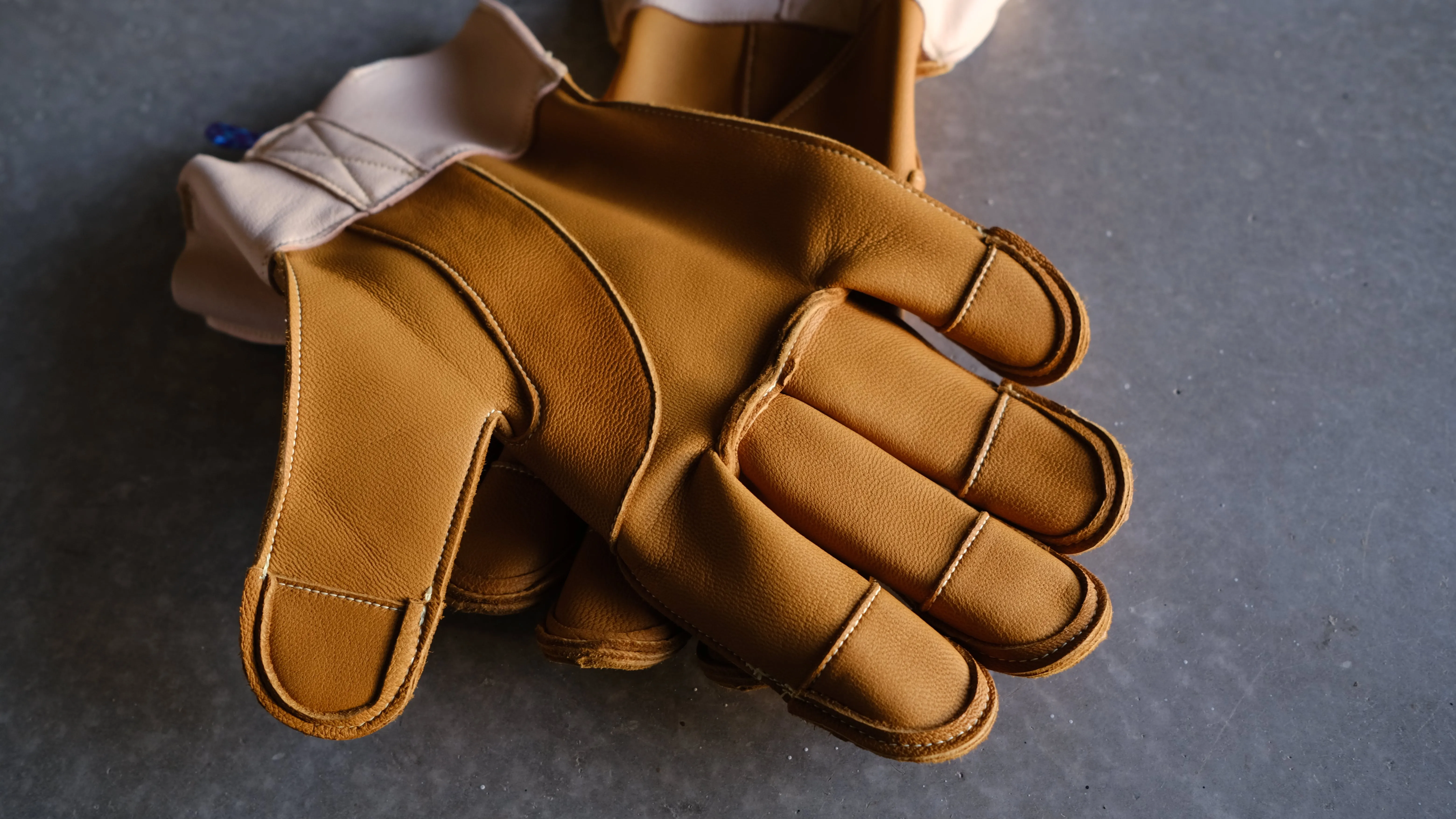Vuogas gloves
